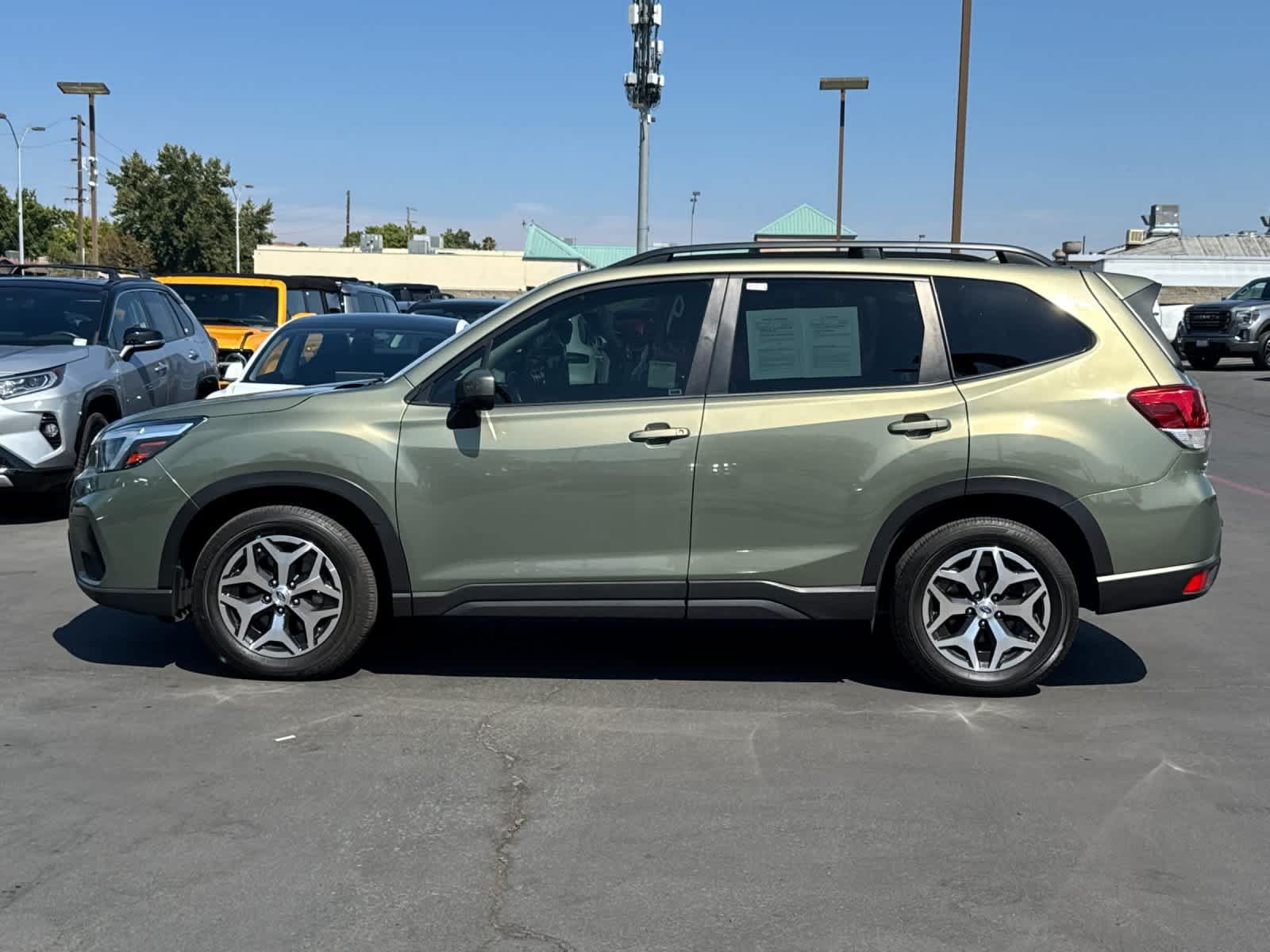 Used 2021 Subaru Forester Premium w/ Popular Package #1 AWD/4WD image 9