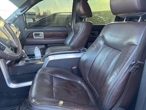 Used 2010 Ford F150 Platinum image 17