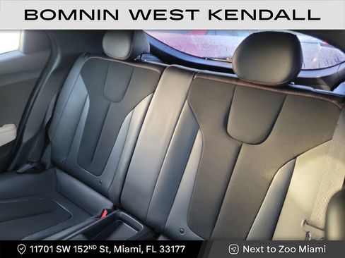 Used 2020 Hyundai Veloster Turbo Ultimate image 10