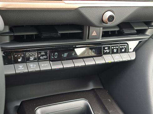 New 2026 Toyota Crown Platinum AWD/4WD image 16