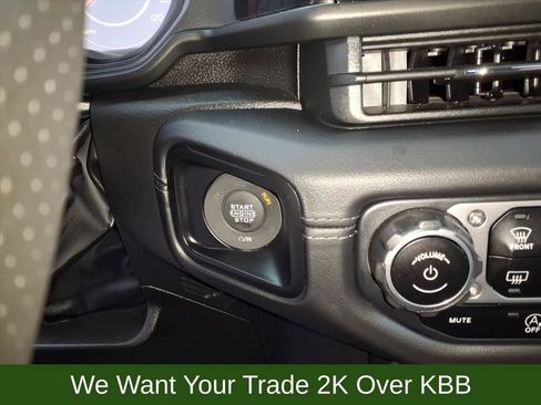 Used 2024 Jeep Gladiator Mojave image 19