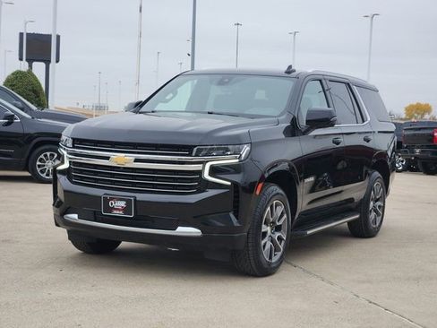 Used 2023 Chevrolet Tahoe LT w/ Luxury Package image 12