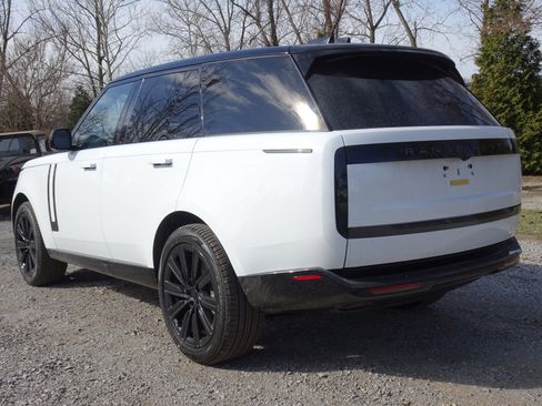 New 2026 Land Rover Range Rover SE AWD/4WD image 7