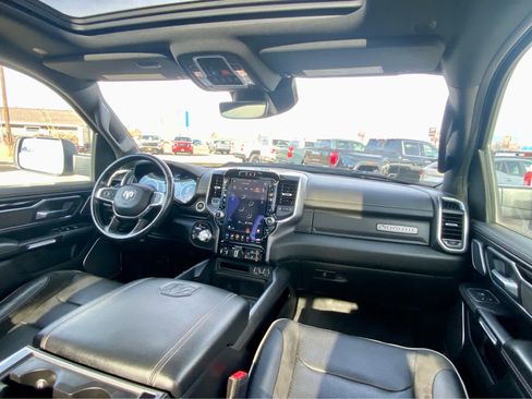 Used 2021 RAM 1500 Laramie image 33