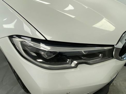 Used 2019 BMW 330i xDrive Sedan w/ Convenience Package AWD/4WD image 10