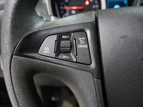 Used 2016 Chevrolet Equinox LS image 31