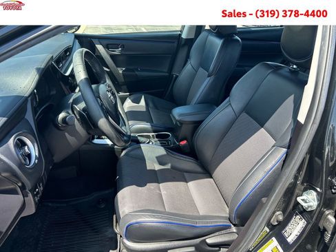 Certified 2019 Toyota Corolla SE FWD image 10