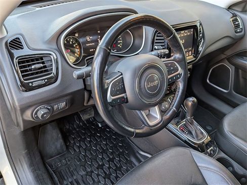 Certified 2021 Jeep Compass Limited image 10