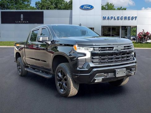 Used 2022 Chevrolet Silverado 1500 RST AWD/4WD image 1