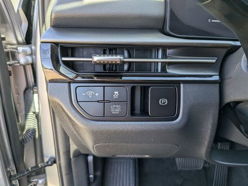 Certified 2026 Kia Sportage LX image 27