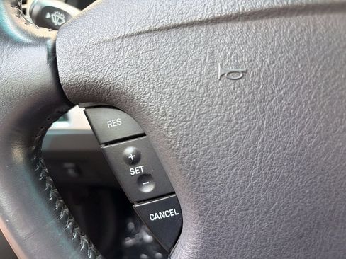 Used 2002 Ford Thunderbird RWD image 30