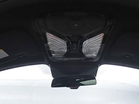 Used 2023 BMW X7 M60i AWD/4WD image 26