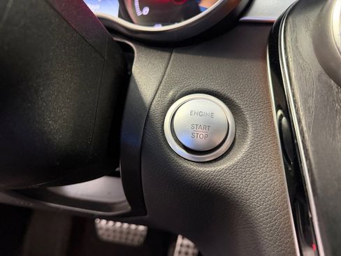 Used 2017 Mercedes-Benz C 300 4MATIC Sedan image 23