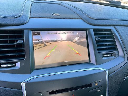 Used 2014 Lincoln MKS AWD w/ Equipment Group 201A image 24