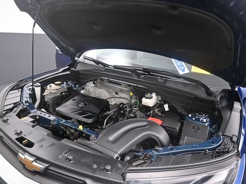 Used 2023 Chevrolet TrailBlazer LT AWD/4WD image 25