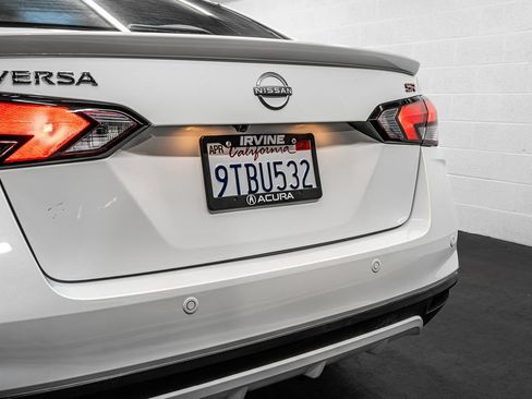 Used 2025 Nissan Versa SR w/ Trunk Package FWD image 15