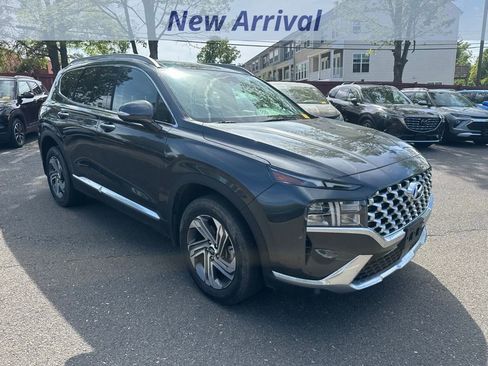 Used 2023 Hyundai Santa Fe SEL w/ Premium Package image 2