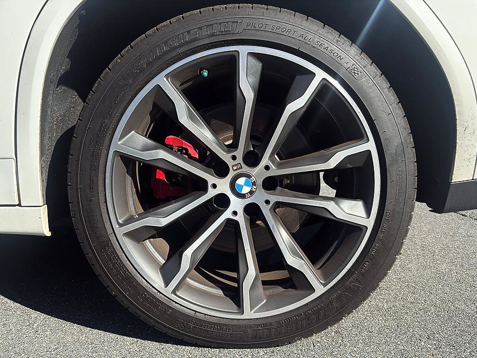 Used 2021 BMW X4 xDrive30i w/ Executive Package AWD/4WD image 11