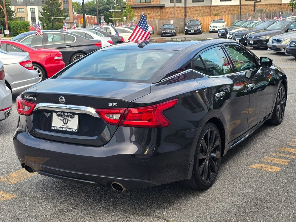 Used 2016 Nissan Maxima SR FWD image 4