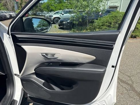 Certified 2023 Hyundai Tucson Limited AWD/4WD image 33