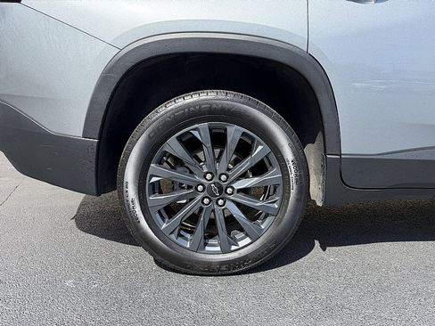 Used 2023 Chevrolet Traverse RS w/ LPO, Floor Liner Package FWD image 8