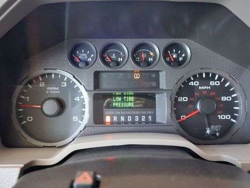 Used 2010 Ford F250 XLT image 27