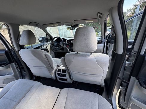 Used 2019 Honda Pilot EX image 19