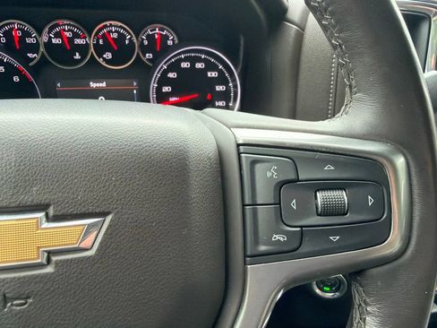 Used 2021 Chevrolet Silverado 1500 LTZ w/ Z71 Off-Road Package AWD/4WD image 28