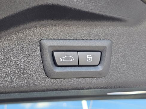 New 2026 BMW X5 sDrive40i w/ M Sport Package image 9