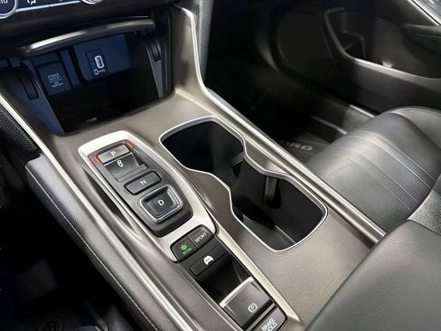 Used 2020 Honda Accord Touring image 30