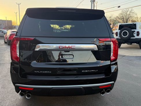Used 2024 GMC Yukon XL Denali w/ Advanced Technology Package image 6