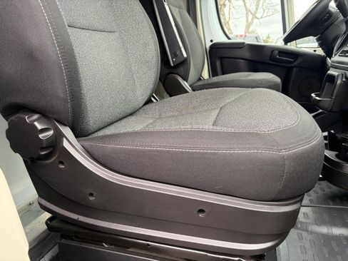 Used 2022 RAM ProMaster 3500 w/ Fleet Safety Group (AWQ) FWD image 33