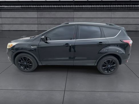 Used 2018 Ford Escape SEL image 5