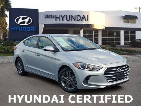 Used 2017 Hyundai Elantra SE image 1