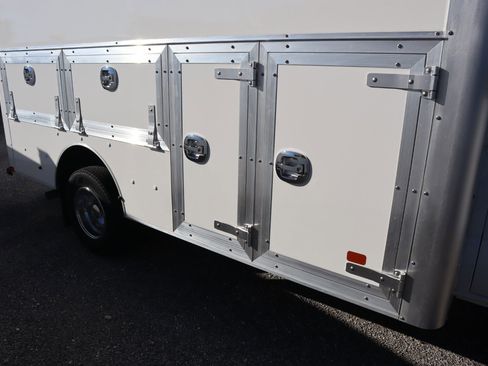New 2026 Ford E-450 and Econoline 450 Super Duty w/ Power Equipment Group RWD image 4