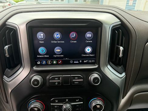 Used 2019 Chevrolet Silverado 1500 LT w/ Texas Edition AWD/4WD image 17