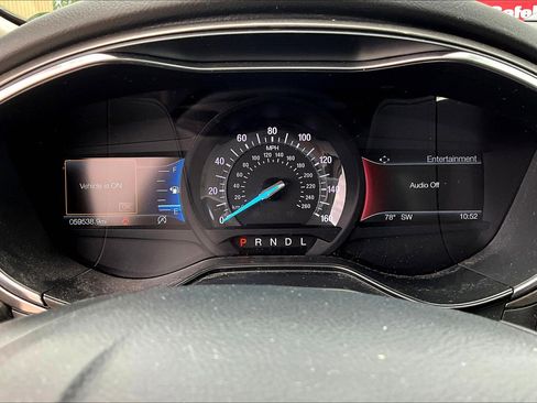 Used 2020 Ford Fusion SE image 24