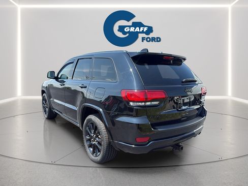 Used 2021 Jeep Grand Cherokee Laredo X AWD/4WD image 10