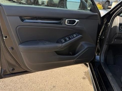 Used 2025 Honda Civic Sport Touring image 19