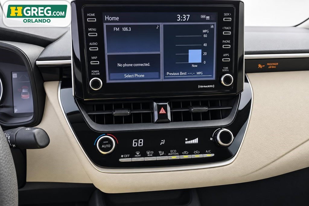 Used 2021 Toyota Corolla LE FWD image 14