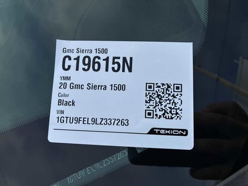 Certified 2020 GMC Sierra 1500 Denali w/ Denali Ultimate Package image 35