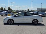 Used 2020 Toyota Prius XLE image 3