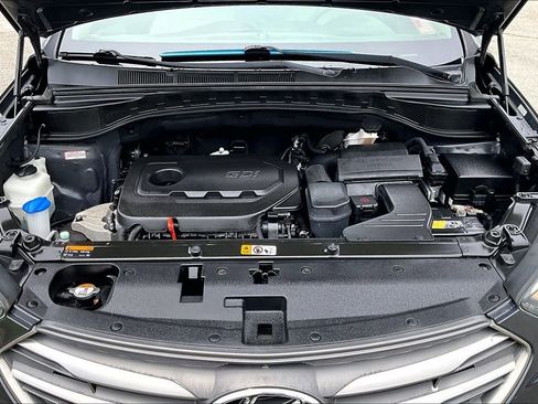 Used 2017 Hyundai Santa Fe Sport FWD image 11