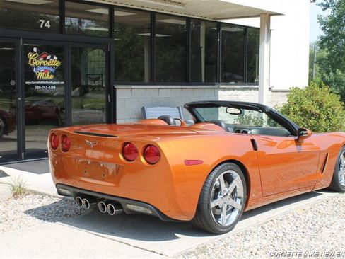 Used 2007 Chevrolet Corvette Convertible w/ Preferred Equipment Group RWD image 27
