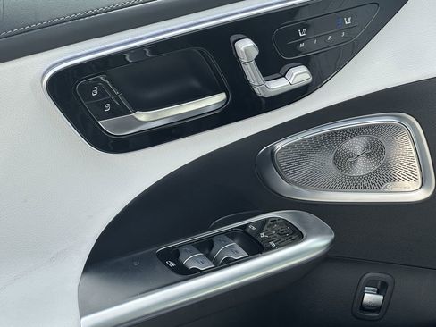 New 2026 Mercedes-Benz C 300 Sedan image 12