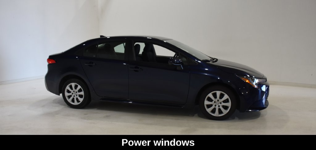 Used 2025 Toyota Corolla LE FWD image 3