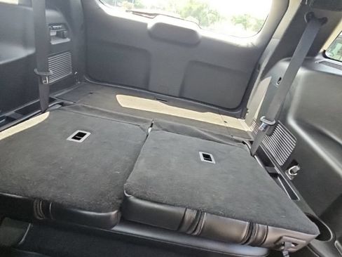 Used 2021 Ford Explorer ST w/ Equipment Group 401A AWD/4WD image 23