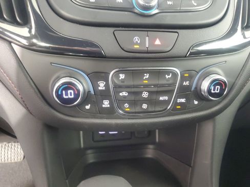 Used 2023 Chevrolet Equinox RS image 20