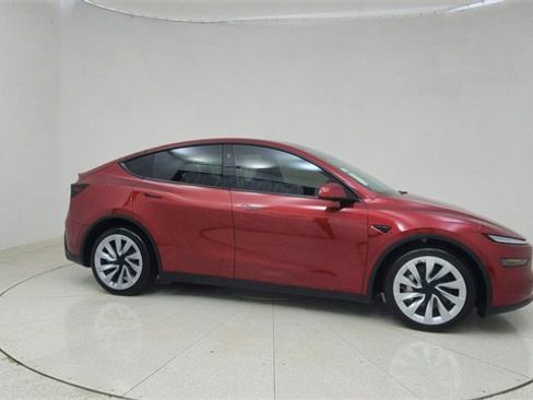Used 2026 Tesla Model Y Long Range image 59
