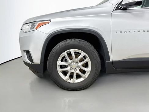 Used 2020 Chevrolet Traverse LT FWD image 31